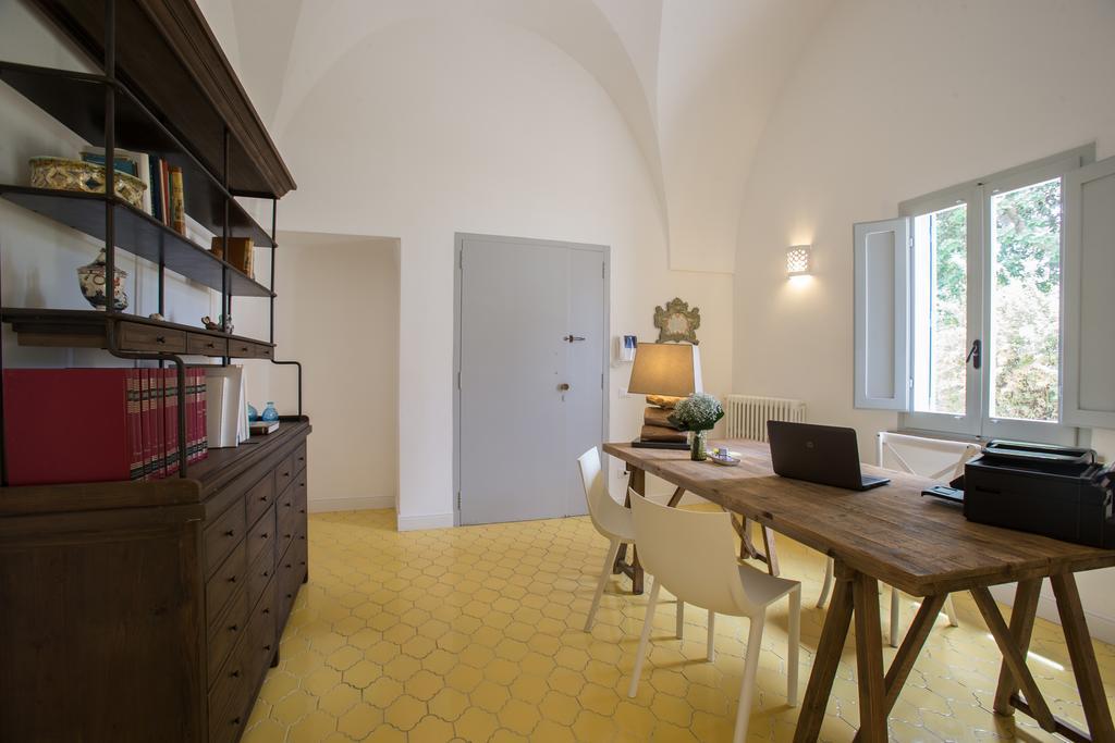 Li Pappi Antico Casale Bed and Breakfast Galatina Exteriör bild