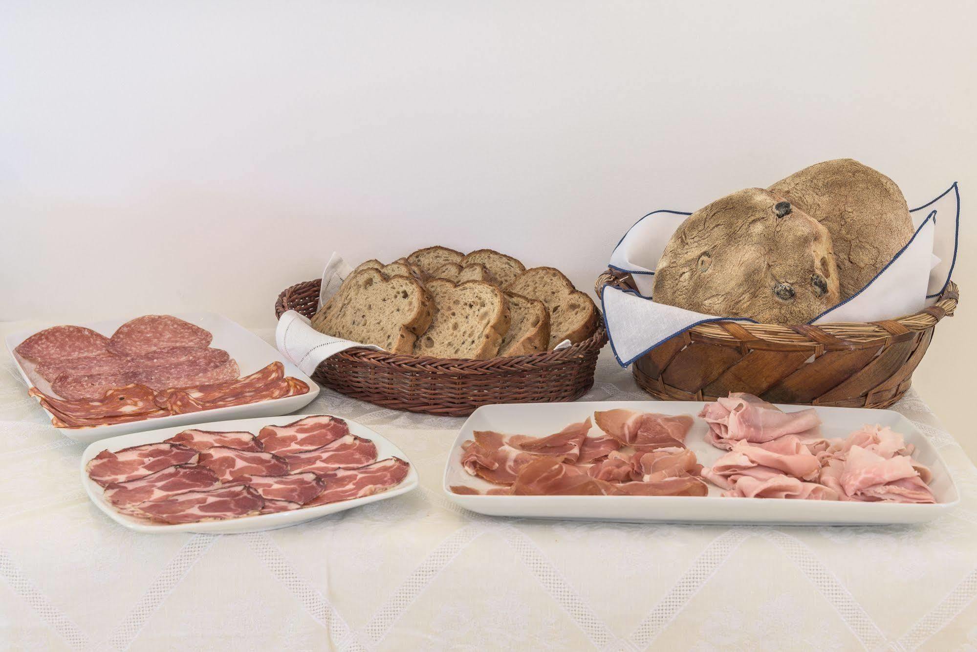 Li Pappi Antico Casale Bed and Breakfast Galatina Exteriör bild