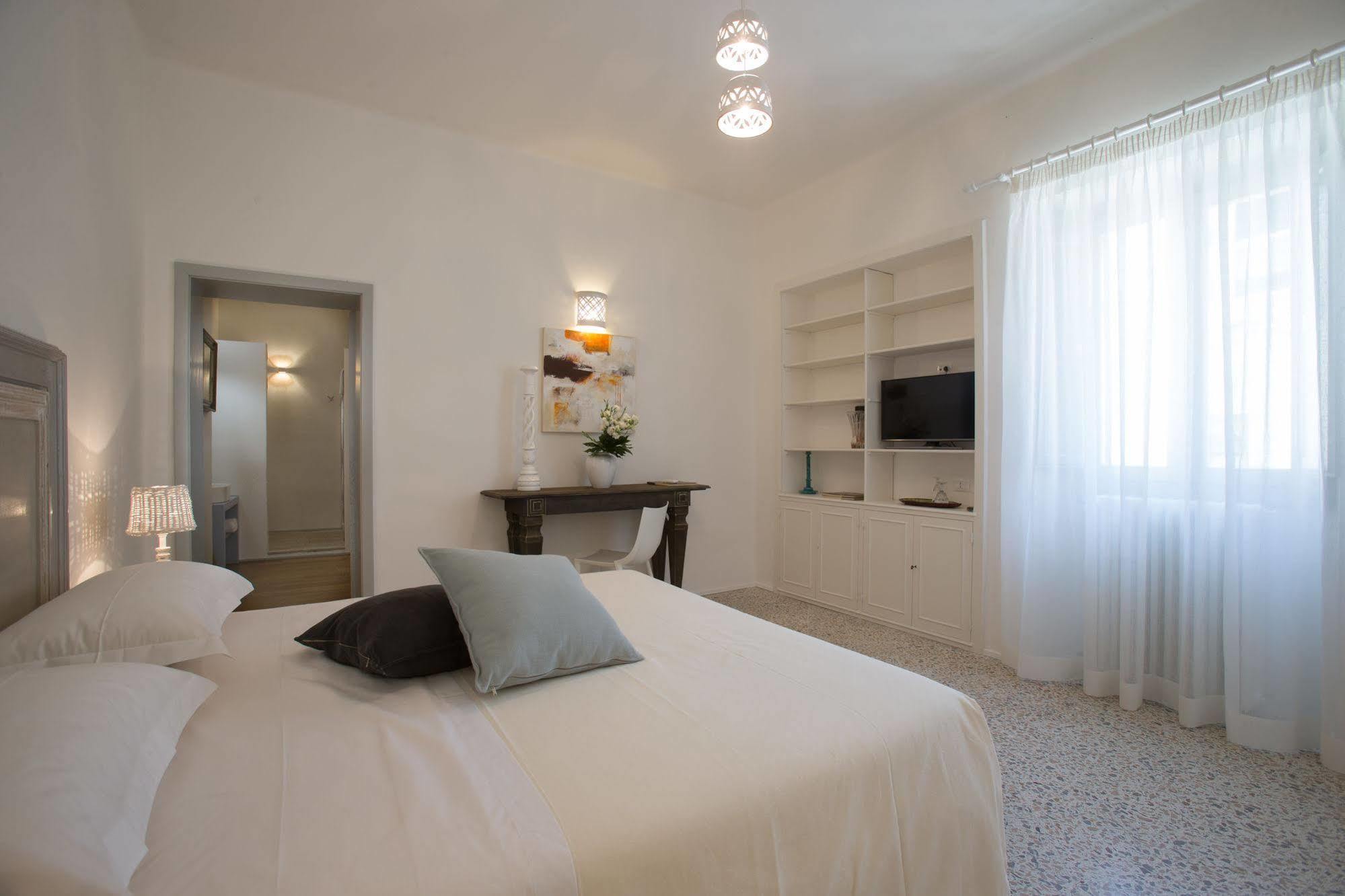 Li Pappi Antico Casale Bed and Breakfast Galatina Exteriör bild